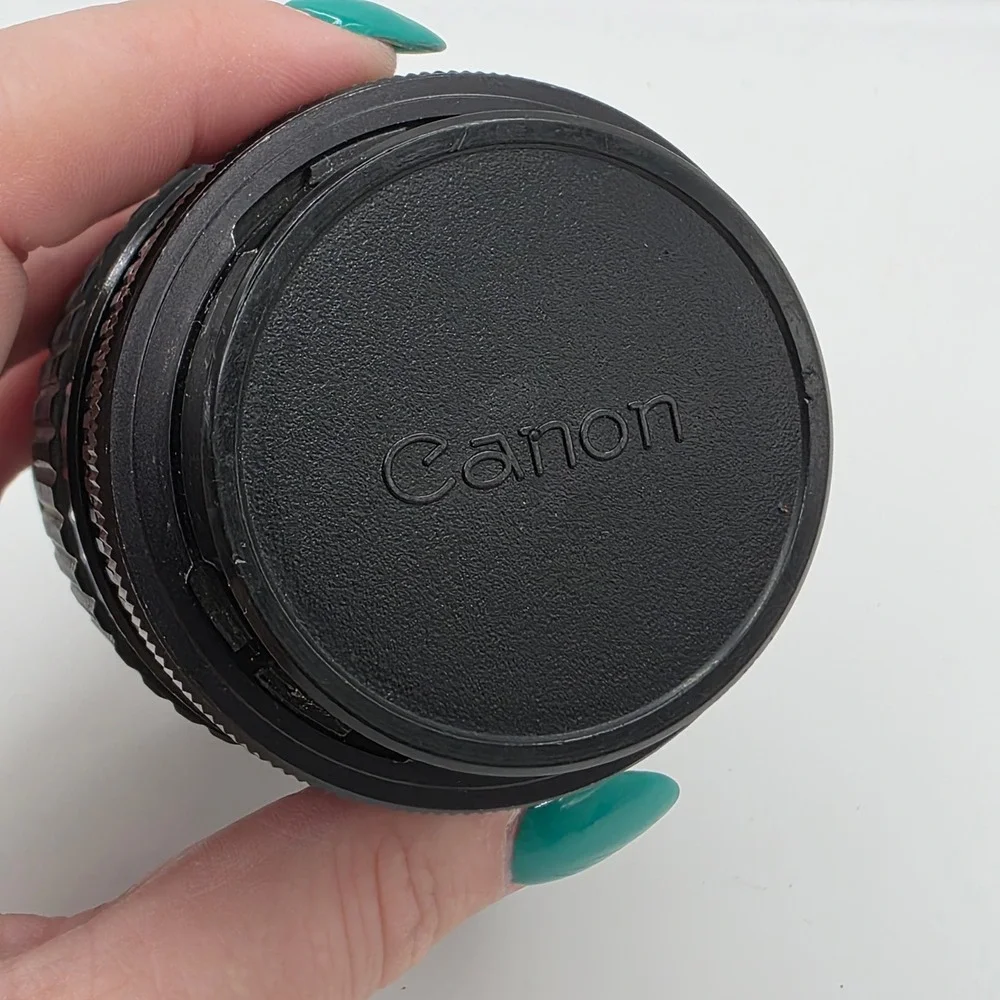 Tou Five Star 28-75mm f3.5-4.5 MC Auto Zoom Macro Lens Canon FD Mount Black